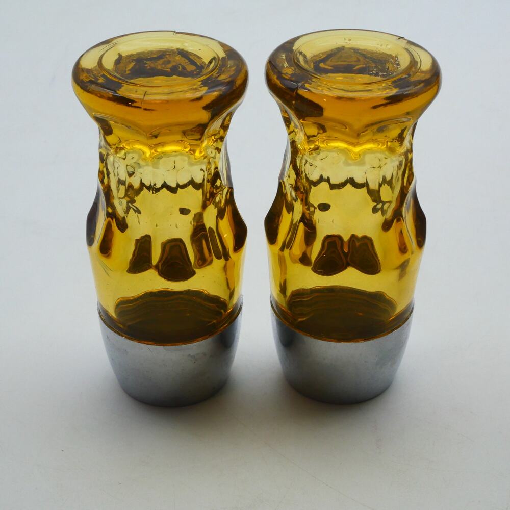 Vintage Anchor Hocking Georgian Amber Gold Glass Salt and Pepper Shakers - Picture 6 of 8
